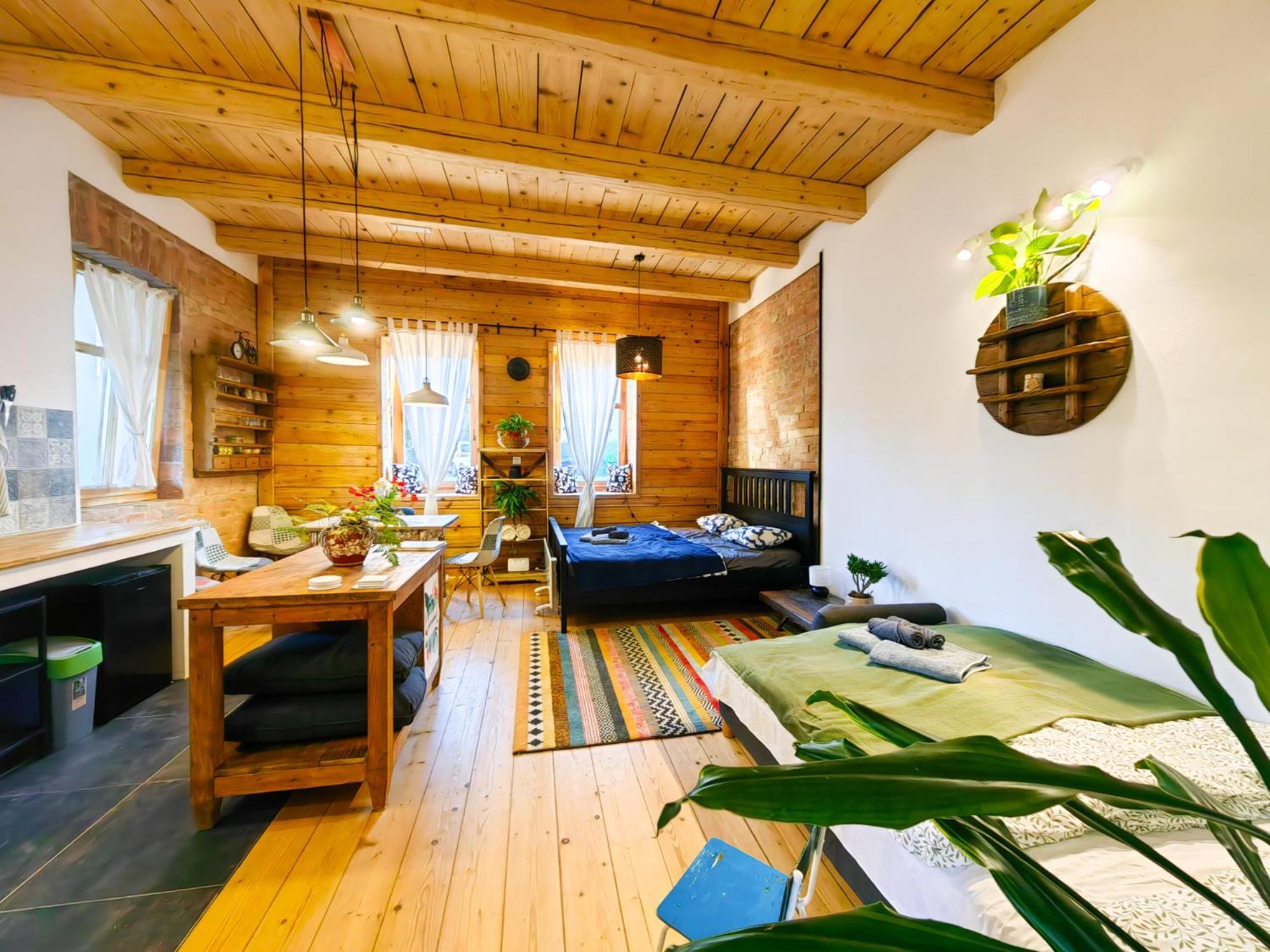 Minifaktura Loft Apartman & Reggelizo Es Etelbar Szokolya المظهر الخارجي الصورة